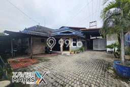 Unit Gudang Dijual di Pucang Sawit Solo Luas Bangunan 1642m2 Unit Gudang Dijual di Pucang Sawit Solo Luas Bangunan 1642m2