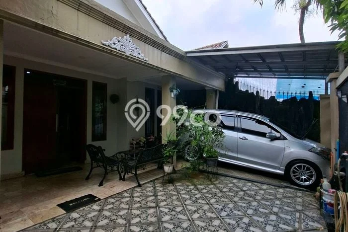 Rumah Mewah Dijual LT 250m2 di Kebon Jeruk, Jakarta Barat Rumah Mewah Dijual LT 250m2 di Kebon Jeruk, Jakarta Barat