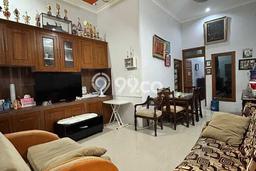 Rumah di Kota Bambu Selatan, Jakarta Barat, Luas 219m2m² LB 140m2m² Rumah di Kota Bambu Selatan, Jakarta Barat, Luas 219m2m² LB 140m2m²