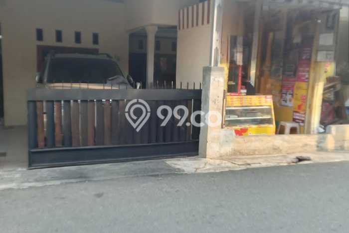 Rumah Elit Modern Tanpa Renovasi di Gandaria Jakarta Selatan Rumah Elit Modern Tanpa Renovasi di Gandaria Jakarta Selatan