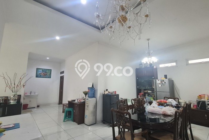 LISTING BARU! Rumah Strategis area Gunung Batu, Luas 345m2m² Bangunan 250m2m² LISTING BARU! Rumah Strategis area Gunung Batu, Luas 345m2m² Bangunan 250m2m²