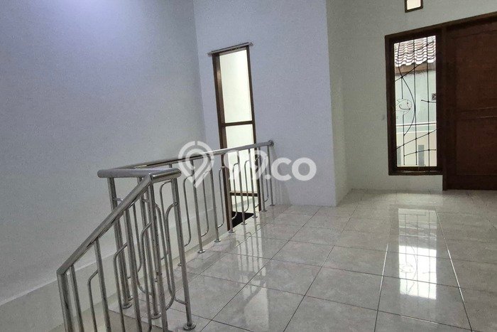 Rumah Modern Cantik 3 Kamar Bisa Langsung Pindah di Babakan Ciparay Rumah Modern Cantik 3 Kamar Bisa Langsung Pindah di Babakan Ciparay
