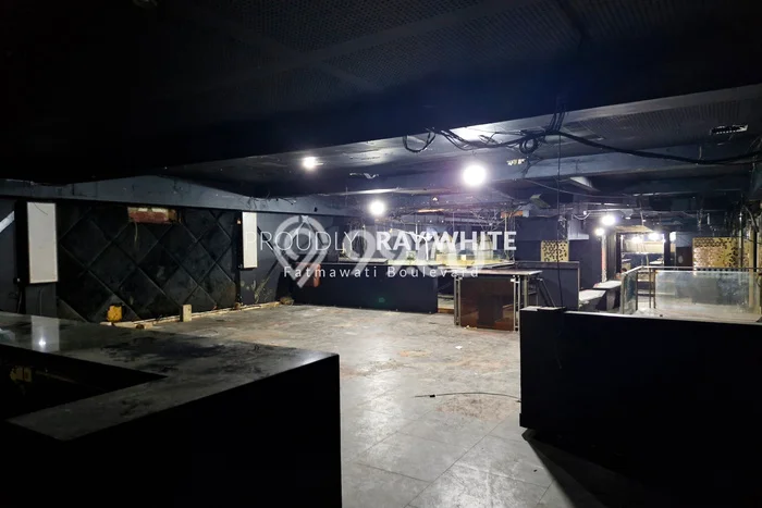 Ruko Kawasan Kemang, Luas 1800m2m², Area Komersial, Posisi Strategis Ruko Kawasan Kemang, Luas 1800m2m², Area Komersial, Posisi Strategis