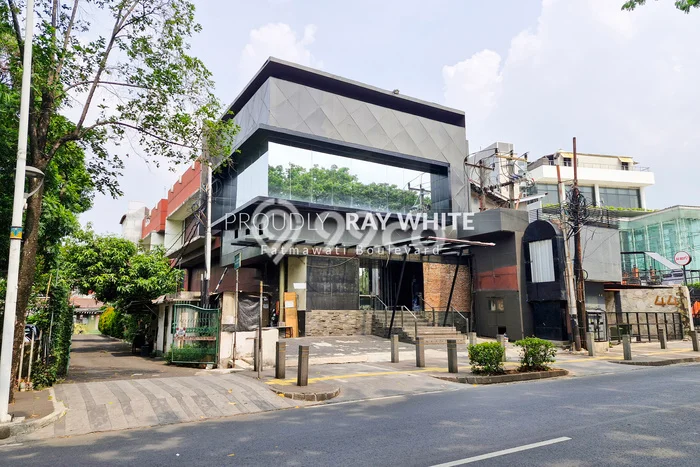 Ruko Kawasan Kemang, Luas 1800m2m², Area Komersial, Posisi Strategis Ruko Kawasan Kemang, Luas 1800m2m², Area Komersial, Posisi Strategis
