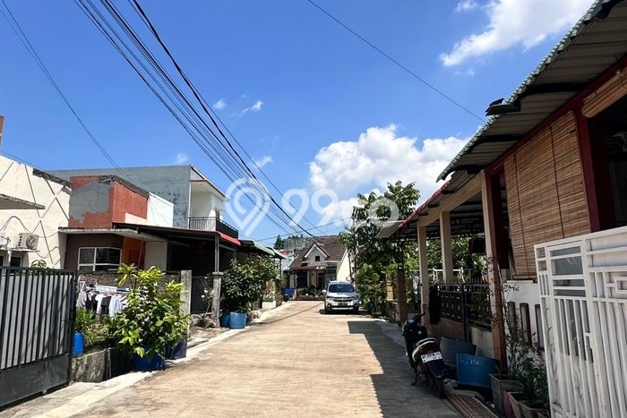 Rumah Strategis , Batam, LT 90m2m² LB 50m2m² Rumah Strategis , Batam, LT 90m2m² LB 50m2m²
