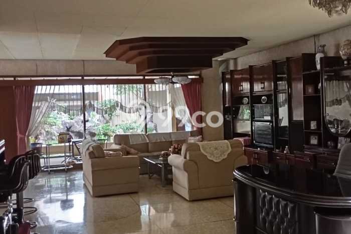 Rumah Luxury Modern Tanpa Renovasi di Ciateul Bandung Rumah Luxury Modern Tanpa Renovasi di Ciateul Bandung