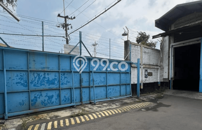 Kantor Komersial Dijual di Krian Sidoarjo LT 10500m2 & LB 10000m2 Kantor Komersial Dijual di Krian Sidoarjo LT 10500m2 & LB 10000m2
