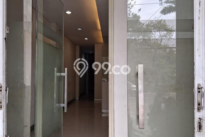 Ruko Bagus Dijual LB 240m2 Lokasi Strategis Surabaya Area Cocok untuk Berbisnis Ruko Bagus Dijual LB 240m2 Lokasi Strategis Surabaya Area Cocok untuk Berbisnis