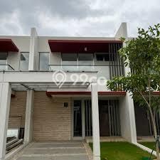 Jual Cepat Hunian Mewah Klasik di Jakarta Utara Jual Cepat Hunian Mewah Klasik di Jakarta Utara