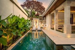 Vila Kawasan , Luas 300m2m², Cocok untuk hunian Anda Vila Kawasan , Luas 300m2m², Cocok untuk hunian Anda
