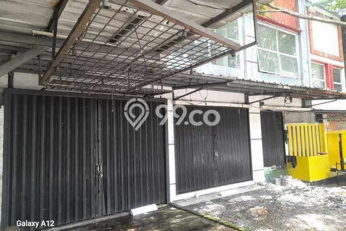Lokasi Strategis! Dijual Ruko Bisnis di Cisarua, Bogor Kondisi Baik Lokasi Strategis! Dijual Ruko Bisnis di Cisarua, Bogor Kondisi Baik