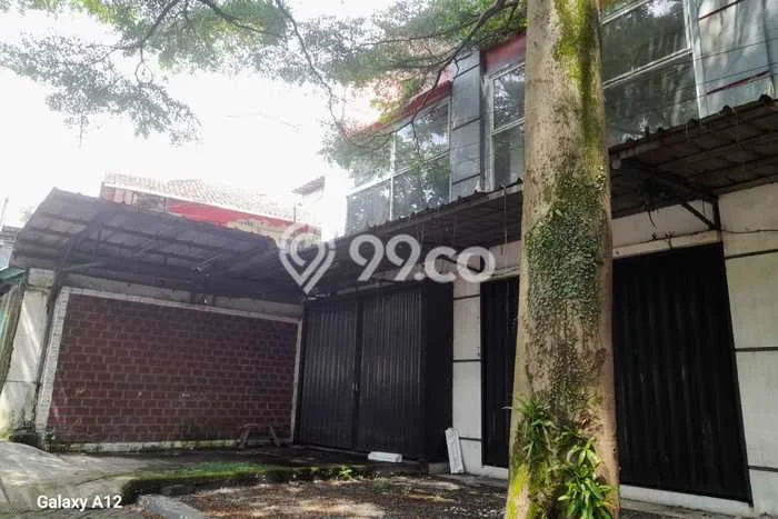 Lokasi Strategis! Dijual Ruko Bisnis di Cisarua, Bogor Kondisi Baik Lokasi Strategis! Dijual Ruko Bisnis di Cisarua, Bogor Kondisi Baik