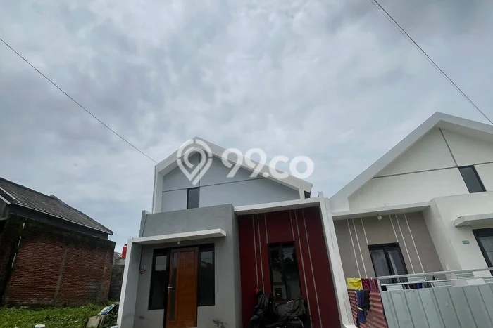 Rumah Minimalis Terbaik Dijual Area Pakis LT 72m2 Rumah Minimalis Terbaik Dijual Area Pakis LT 72m2