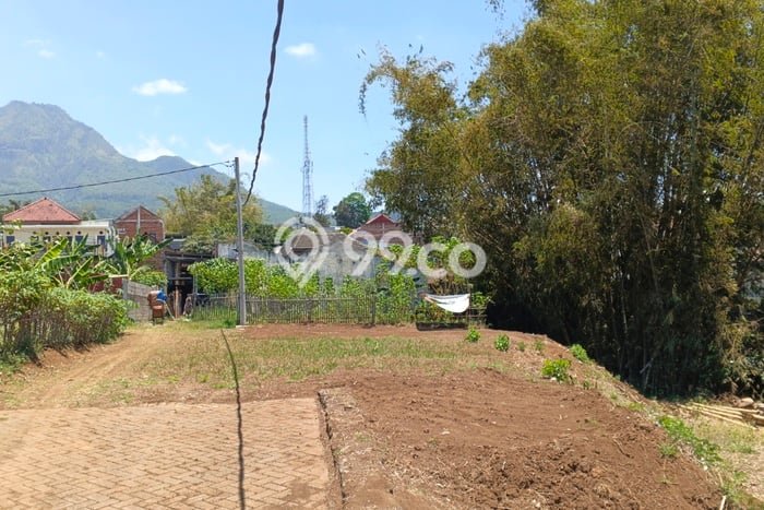Rumah Strategis Modern Lb 150m2 di Junrejo, Batu Rumah Strategis Modern Lb 150m2 di Junrejo, Batu