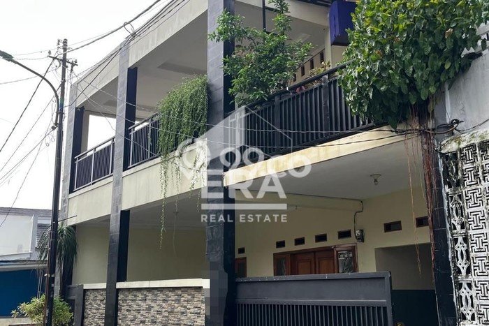 Dijual Hunian Mewah dengan Fasilitas Sekitar Lengkap di Ciracas, Jakarta Timur Dijual Hunian Mewah dengan Fasilitas Sekitar Lengkap di Ciracas, Jakarta Timur