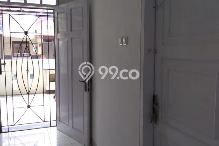 Jarang Ada! Rumah Kontrakan 2 Kamar Nyaman Siap Huni Kota Wisata Jarang Ada! Rumah Kontrakan 2 Kamar Nyaman Siap Huni Kota Wisata
