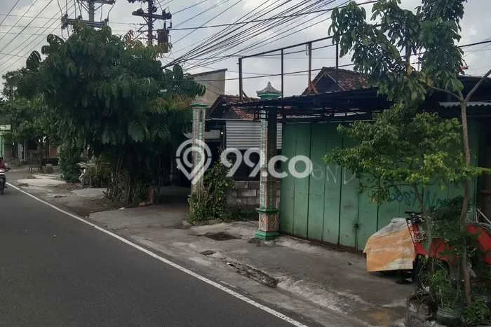 Unit Ruko Dijual di Banguntapan Bantul Luas Bangunan 60m2 Unit Ruko Dijual di Banguntapan Bantul Luas Bangunan 60m2