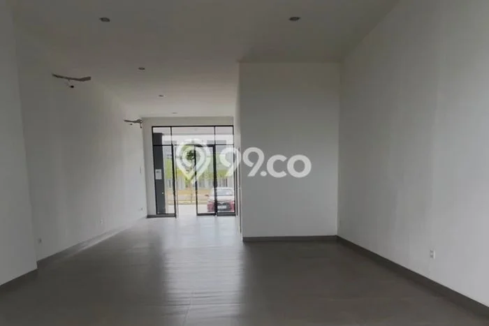 For Rent Ruko di Pantai Indah Kapuk 2, Luas 378m2m², Kawasan Potensial For Rent Ruko di Pantai Indah Kapuk 2, Luas 378m2m², Kawasan Potensial