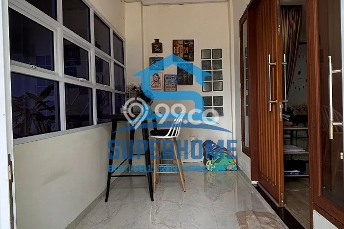 LOKASI STRATEGIS! Rumah di Bengkong, Akses ke Stasiun, 4 KM, LT 100m² LB 100m² LOKASI STRATEGIS! Rumah di Bengkong, Akses ke Stasiun, 4 KM, LT 100m² LB 100m²