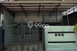 Lokasi terbaik! Rumah siap huni dikontrakkan di Kelapa Gading LB 102m2 Lokasi terbaik! Rumah siap huni dikontrakkan di Kelapa Gading LB 102m2