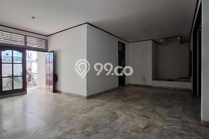 Dijual Rumah Luas Megah Dengan View Eksklusif di Rawamangun, Jakarta Timur Dijual Rumah Luas Megah Dengan View Eksklusif di Rawamangun, Jakarta Timur