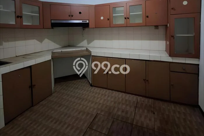 Dijual Rumah Luas Megah Dengan View Eksklusif di Rawamangun, Jakarta Timur Dijual Rumah Luas Megah Dengan View Eksklusif di Rawamangun, Jakarta Timur