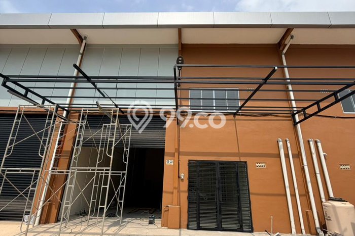 Disewakan Gudang di Pusat Kota Batam Ramai Strategis Disewakan Gudang di Pusat Kota Batam Ramai Strategis