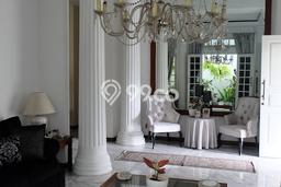 Rumah Elit Modern Siap Huni di Pondok Indah Jakarta Selatan Rumah Elit Modern Siap Huni di Pondok Indah Jakarta Selatan