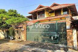 Rumah Mewah Siap Huni LT 500m2 di Pamulang, Tangerang Selatan Rumah Mewah Siap Huni LT 500m2 di Pamulang, Tangerang Selatan