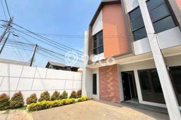 Rumah Minimalis 3 KT di Pondok Kelapa Jakarta Timur Semi Furnished Rumah Minimalis 3 KT di Pondok Kelapa Jakarta Timur Semi Furnished