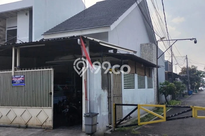 Dijual Rumah 3 Kamar Lokasi Ideal Nyaman dan Strategis di Arcamanik Dijual Rumah 3 Kamar Lokasi Ideal Nyaman dan Strategis di Arcamanik