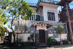 Jarang Ada! Rumah Kontrakan 4 Kamar Bagus Siap Huni Kerobokan Jarang Ada! Rumah Kontrakan 4 Kamar Bagus Siap Huni Kerobokan