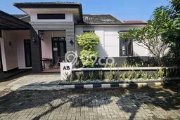 Rumah Mewah LB 250m2 Siap Pakai Desain Elegan di Kebagusan, Jakarta Selatan Rumah Mewah LB 250m2 Siap Pakai Desain Elegan di Kebagusan, Jakarta Selatan