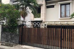 Dijual Rumah Elit Exclusive di Kebon Jeruk, Jakarta Barat Dijual Rumah Elit Exclusive di Kebon Jeruk, Jakarta Barat