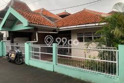 Dijual Rumah 4 Kamar Lokasi Ideal Nyaman dan Strategis di Ciputat Dijual Rumah 4 Kamar Lokasi Ideal Nyaman dan Strategis di Ciputat