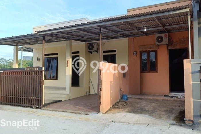 Rumah Minimalis 3 KT di Pondok Ranji Tangerang Selatan Semi Furnished Rumah Minimalis 3 KT di Pondok Ranji Tangerang Selatan Semi Furnished