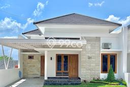 Rumah Kualitas Premium LT 84m2m² Akses Dekat di Kawasan Berkembang Klaten Selatan, Klaten Rumah Kualitas Premium LT 84m2m² Akses Dekat di Kawasan Berkembang Klaten Selatan, Klaten