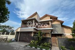 Dijual Rumah Premium dengan Fasilitas Sekitar Komplit di Antapani, Bandung Dijual Rumah Premium dengan Fasilitas Sekitar Komplit di Antapani, Bandung