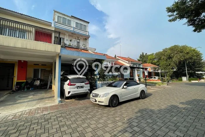 Rumah Minimalis 3 KT LT 108m2 di Kota Baru Parahyangan Rumah Minimalis 3 KT LT 108m2 di Kota Baru Parahyangan