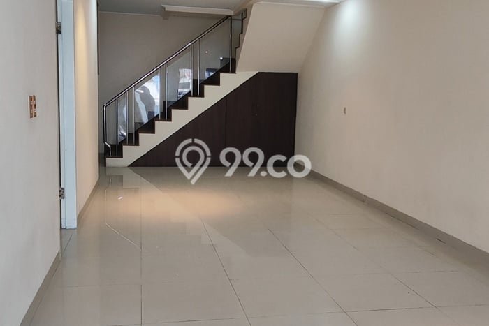 BEST DEAL! Rumah area Sunter, 2 KM, Akses Mudah Pusat Kota, Luas 98m2m² Bangunan 180m2m² BEST DEAL! Rumah area Sunter, 2 KM, Akses Mudah Pusat Kota, Luas 98m2m² Bangunan 180m2m²