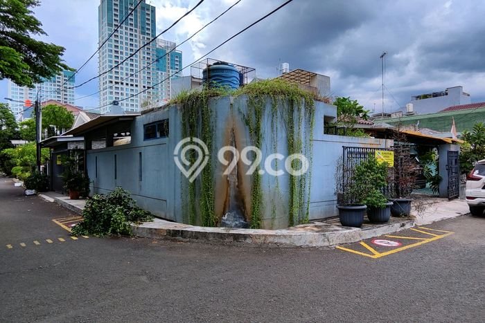 Siap Huni Rumah Mewah 3 Kamar di Kelapa Gading Dekat ke Mana Pun Siap Huni Rumah Mewah 3 Kamar di Kelapa Gading Dekat ke Mana Pun