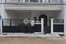 Dijual Rumah 3 Kamar Lokasi Strategis Nyaman dan Strategis di Cilodong Dijual Rumah 3 Kamar Lokasi Strategis Nyaman dan Strategis di Cilodong