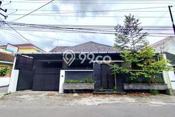 Dijual Rumah Strategis Bagus Punya 3 KT di Depok Sleman SHM Dijual Rumah Strategis Bagus Punya 3 KT di Depok Sleman SHM