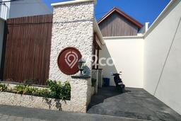 DIJUAL! Vila Kawasan , Area 128m2m², Posisi Premium DIJUAL! Vila Kawasan , Area 128m2m², Posisi Premium