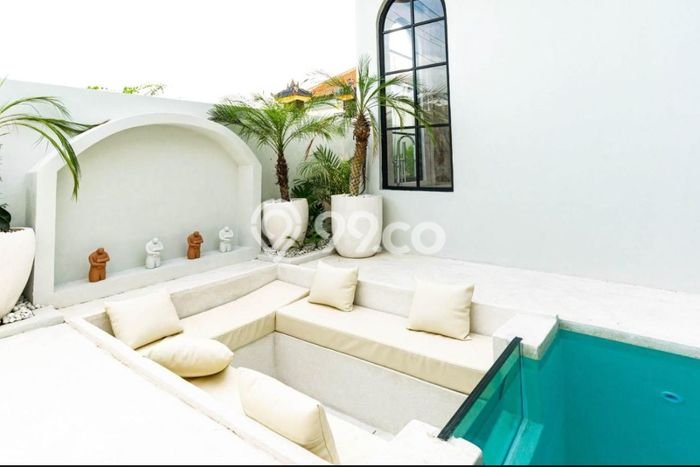 Properti Terbaik! Vila Kawasan Kutuh, Luas 150m², Area Asri dan tenang Properti Terbaik! Vila Kawasan Kutuh, Luas 150m², Area Asri dan tenang