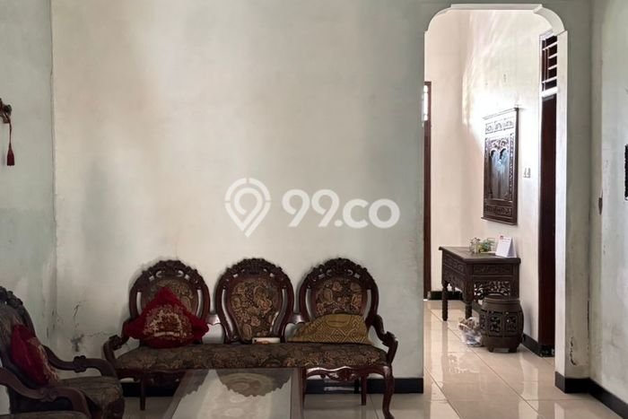 Dijual Rumah 4 Kamar Lokasi Strategis Nyaman dan Strategis di Semarang Barat Dijual Rumah 4 Kamar Lokasi Strategis Nyaman dan Strategis di Semarang Barat