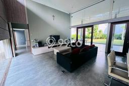 Dijual Rumah Premium dengan Fasilitas Sekitar Lengkap di Kelapa Gading, Jakarta Utara Dijual Rumah Premium dengan Fasilitas Sekitar Lengkap di Kelapa Gading, Jakarta Utara