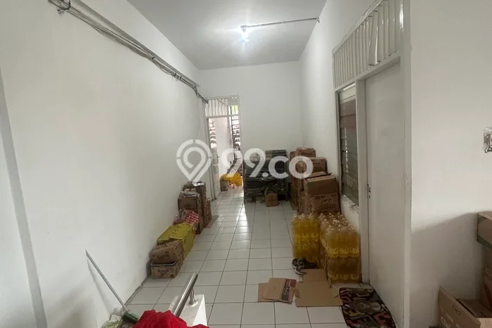 Unit Ruko Dijual di Semarang LT 121m2 & LB 300m2 Unit Ruko Dijual di Semarang LT 121m2 & LB 300m2
