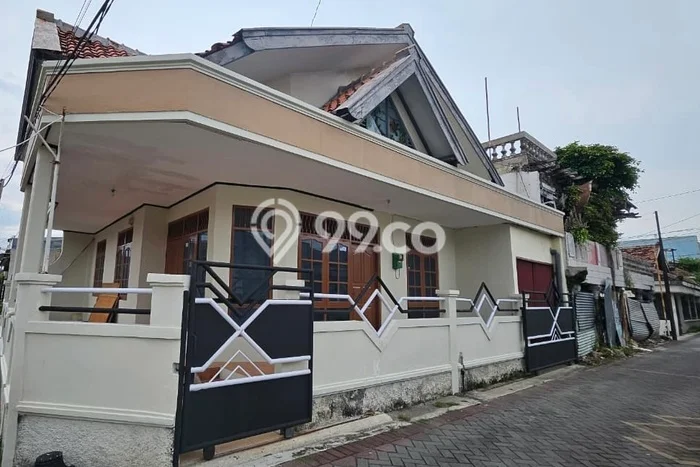 Rumah Modern 2 KT di Tanah Mas Semarang Unfurnished Rumah Modern 2 KT di Tanah Mas Semarang Unfurnished