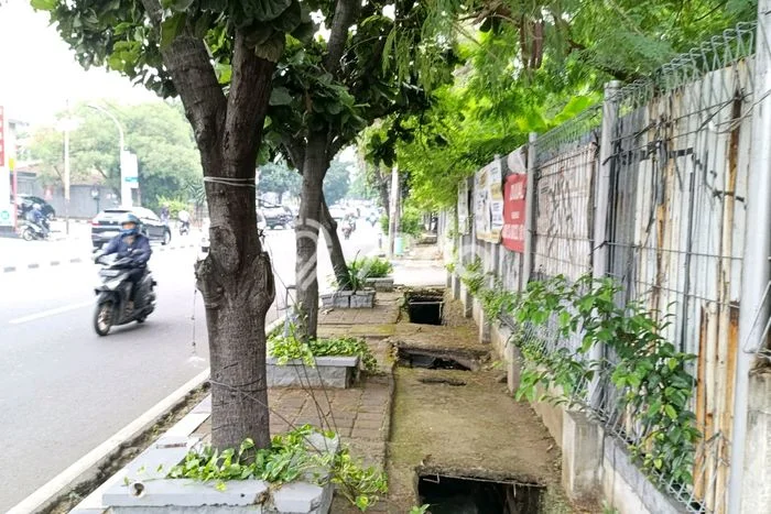 Tanah Dijual di Jakarta Barat Seluas 660m2 Strategis Tanah Dijual di Jakarta Barat Seluas 660m2 Strategis